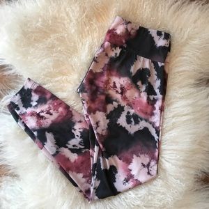 Tie Dye Onzie Leggings